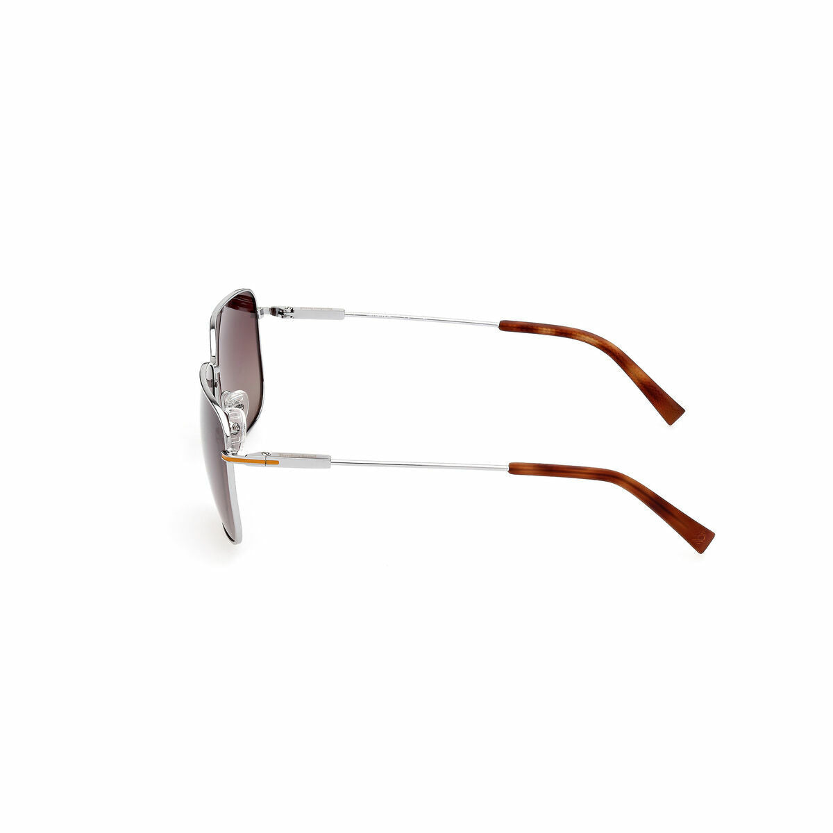 V6HD0211FFFFCB2250F81AF52D90E5DAF1DR6958503P3