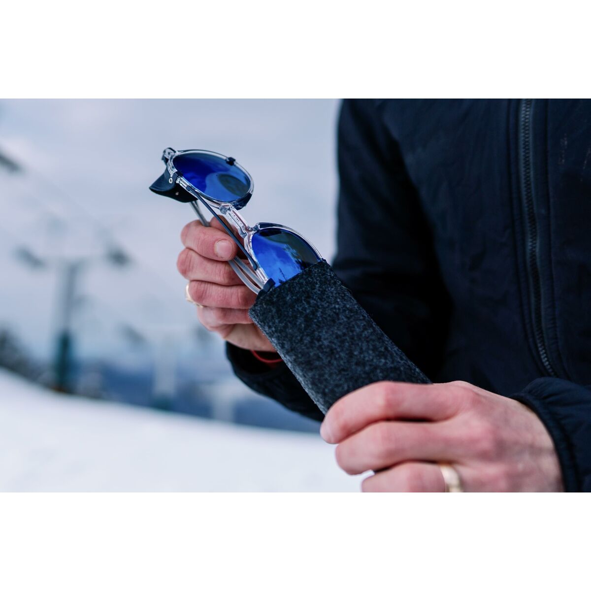 V2HFD9AE403118CCD6554FDF97135832E5AR6834808P9