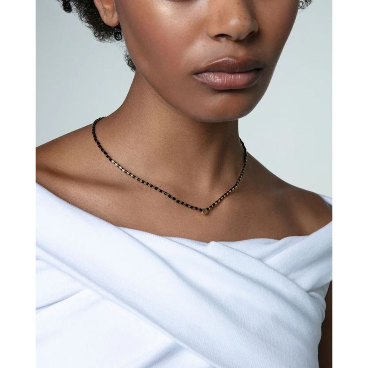 V2HB3458A8342F3DCB192A10D3B30A14056R6852172P2