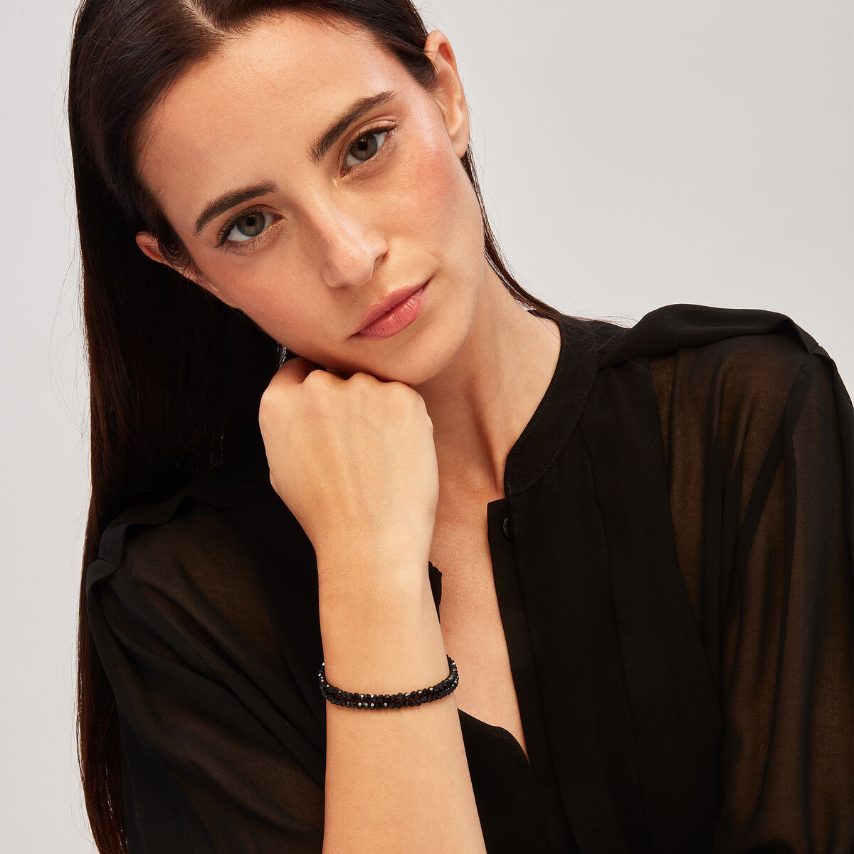 V4H403A478FF1DEF0263E192030ED881F19R6653829P4