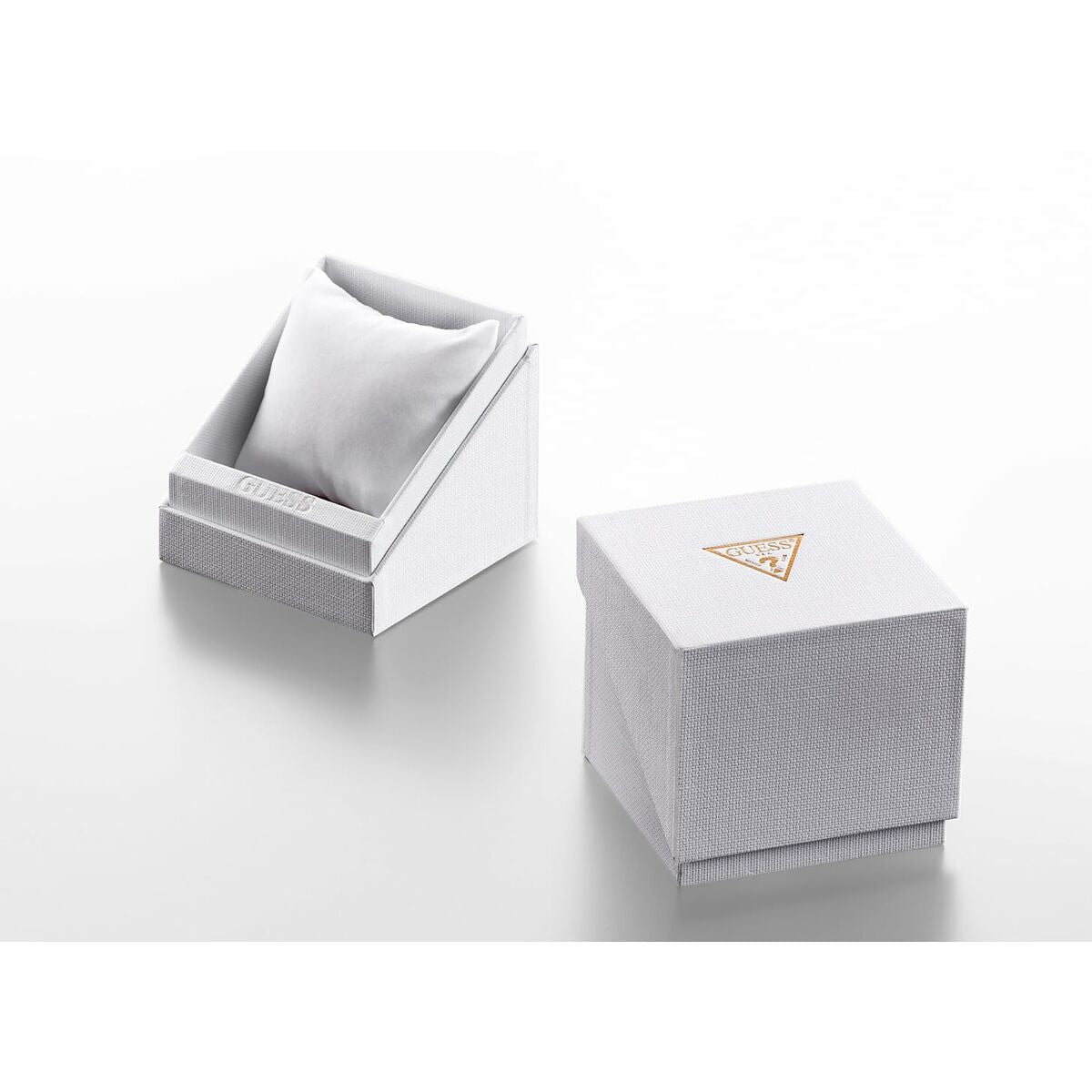 V3H0228A9EE7C8D6D58A321B7CA9E7F5DBCR5793228P9