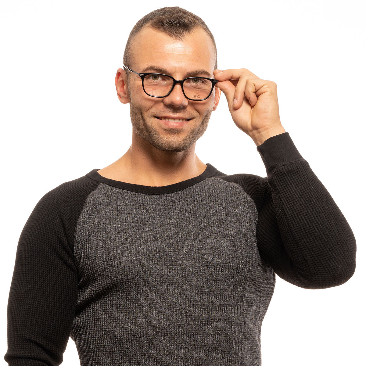 V6H83404A69F12D958C6D4F99203E03A43AR3700798P4