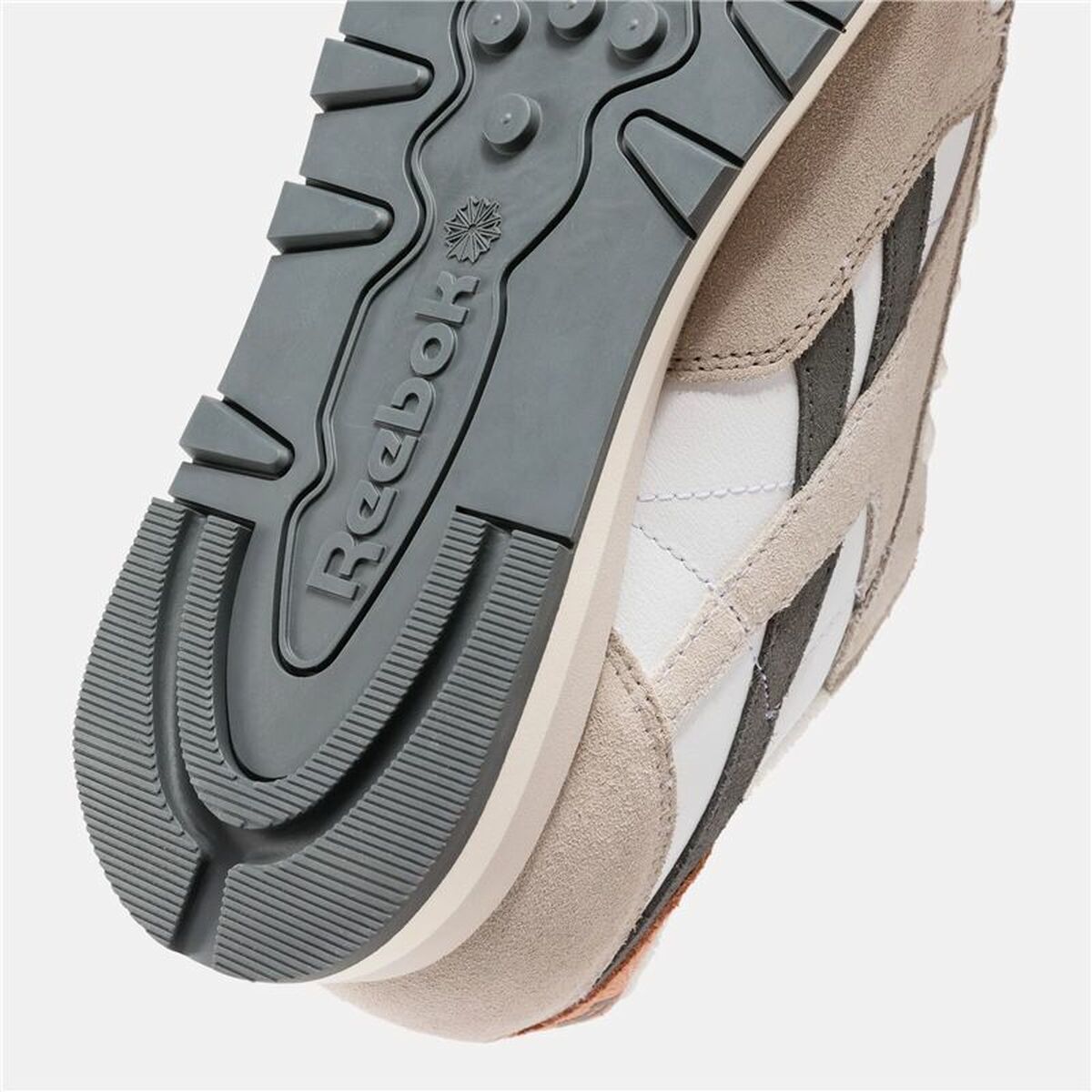 V3H9B1DE0A2722D4EBB9C492AD5E7A35AA5R5748813P7