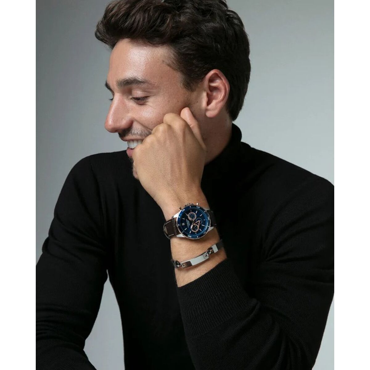 V2HCB0B18E4DF7870A2D8D7502A9F050F40R6850103P2