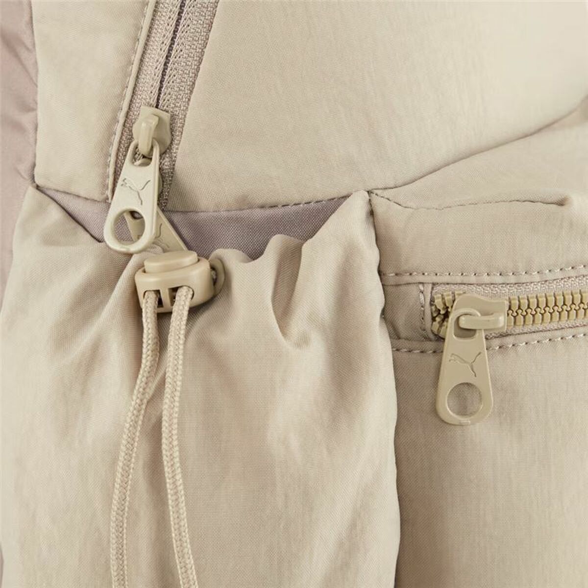 V4HD98622B4B2FEBD8314F496E721FD46E2R5447704P4