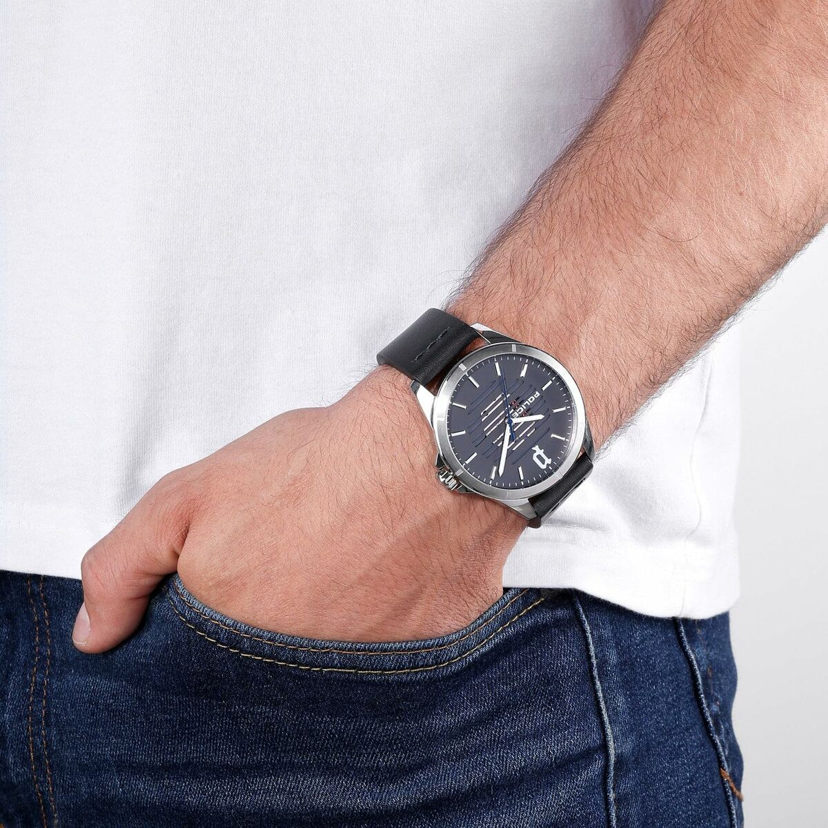 V6H5F5DAEA8C8B370A08B16D5BACDB64853R5594340P5