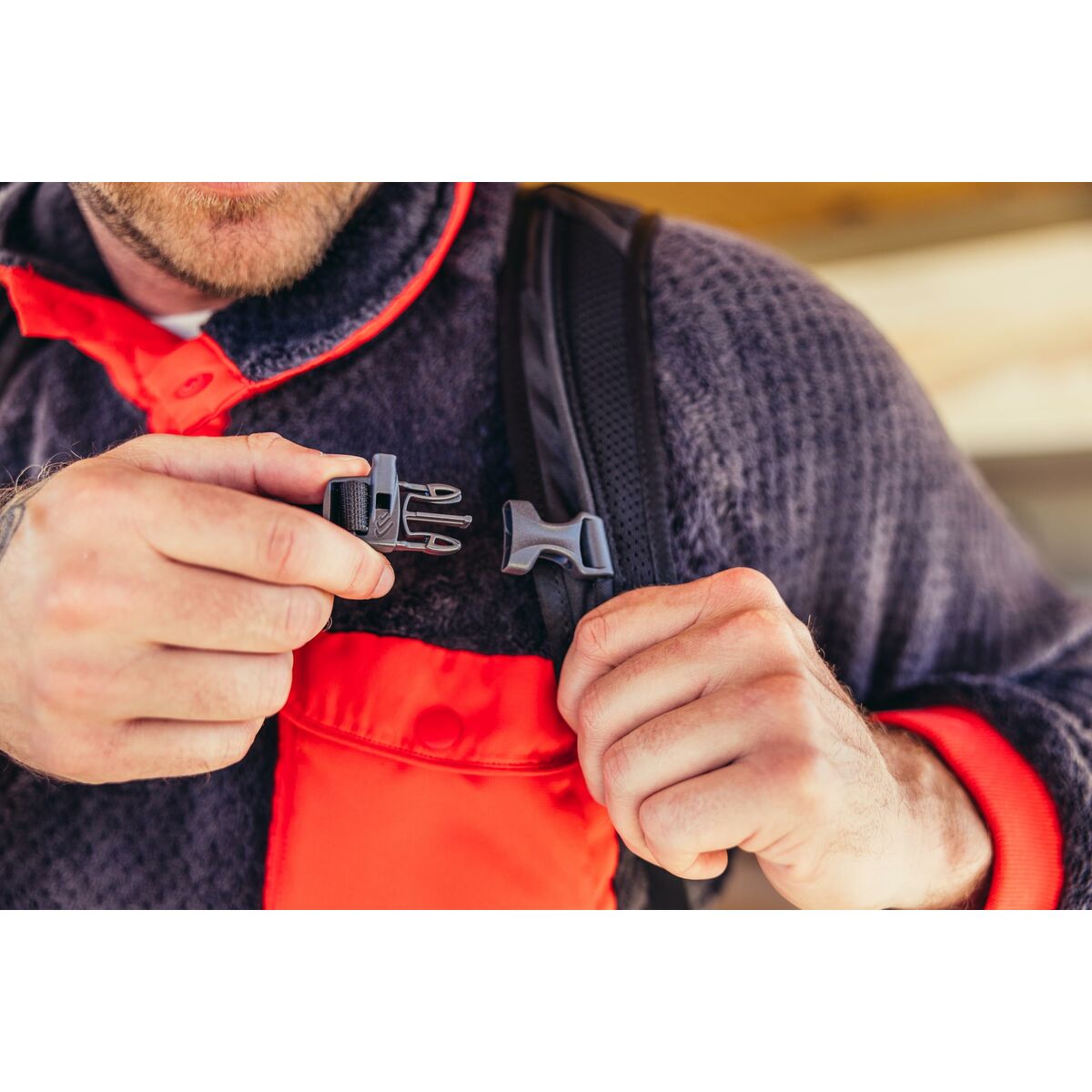 V5H8163CCBF7DFCF1D4C156E020B909A39BR6420764P6