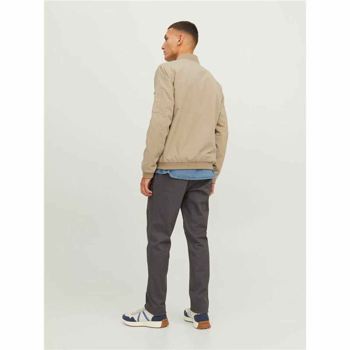 V3H1D063010BC716C9E176E70BF359649B5R5559314P3