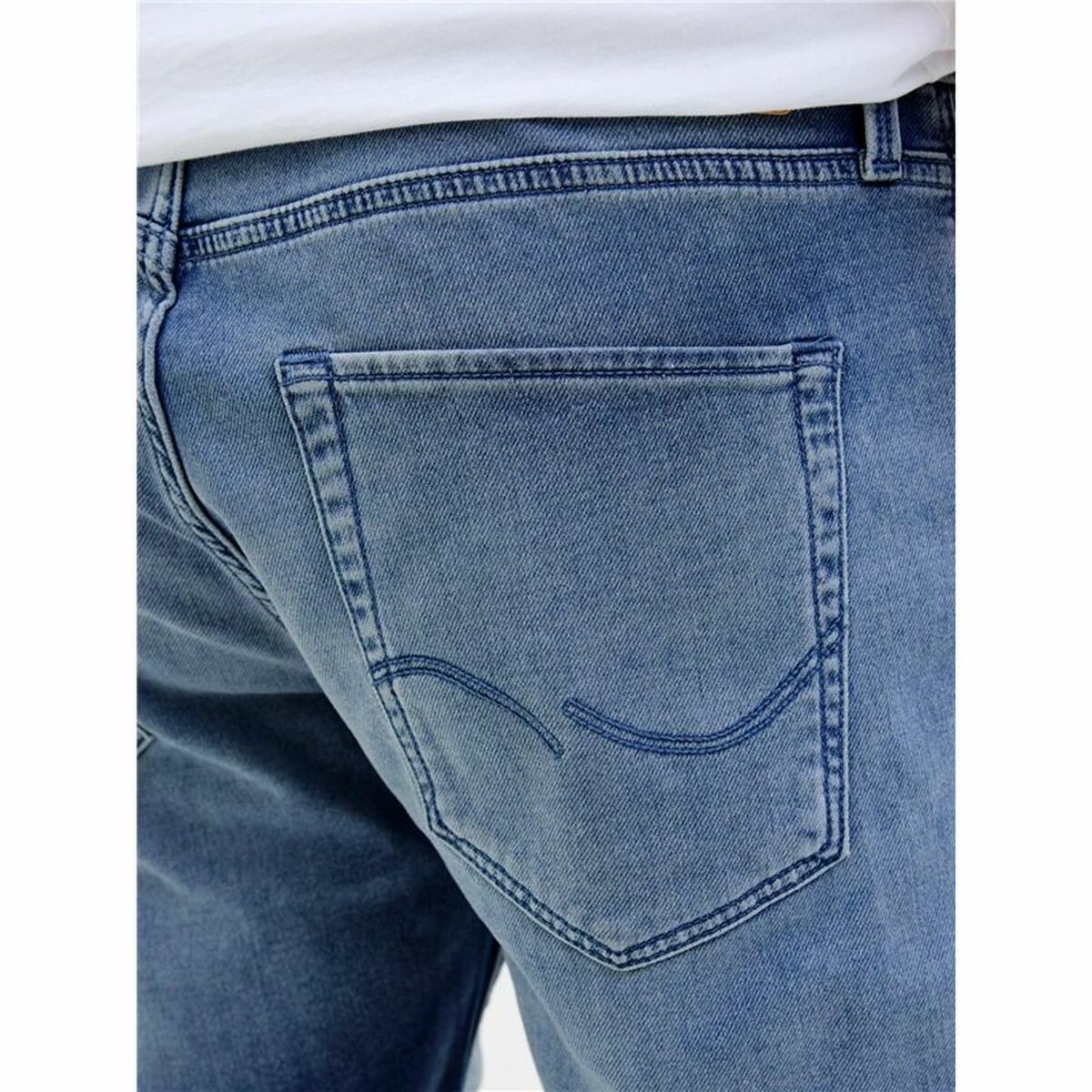 V3HC320142B3127B3A4129890258F17B111R6085786P4