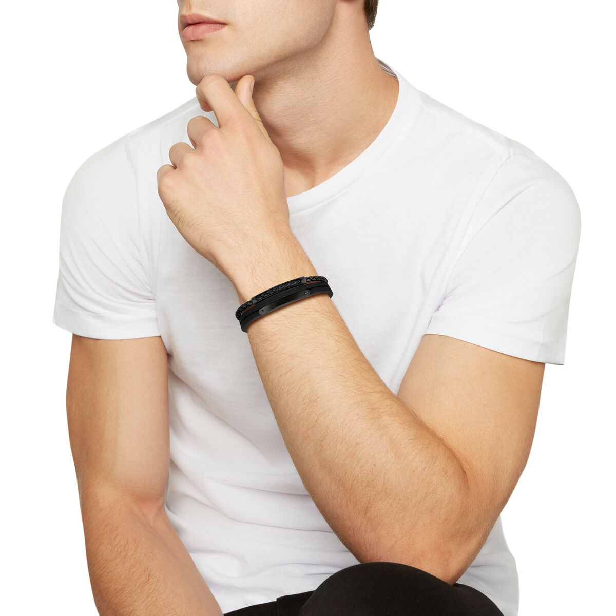 V5HC424765B1DE028B6A63C89563435E0CFR3113528P2