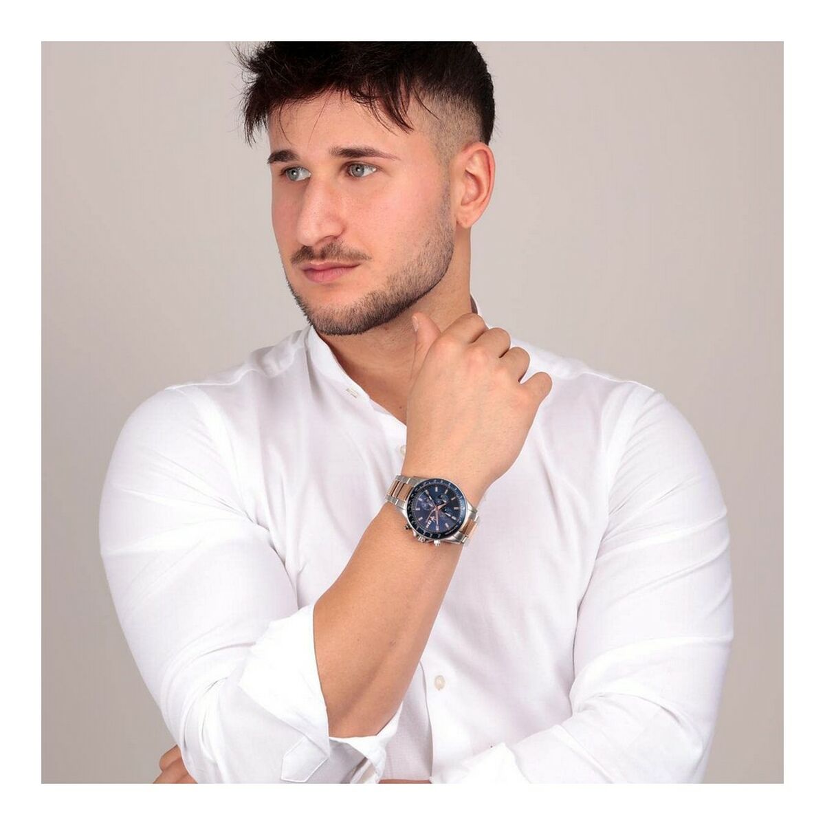 V9H6EC29BF26CEB185113ADE26B7E703815R7401786P4