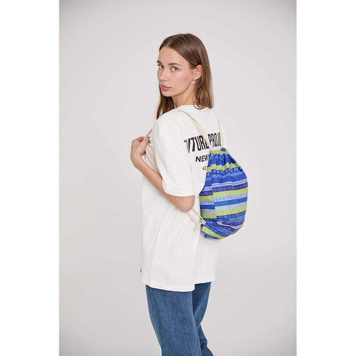 V4H3BAA971FBE8E66817E07533B123FD8B2R4452930P3