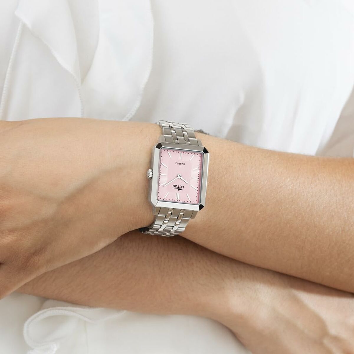 V3H5CB4DFAE114B65B06BA8BE626CD93A9FR6185894P3