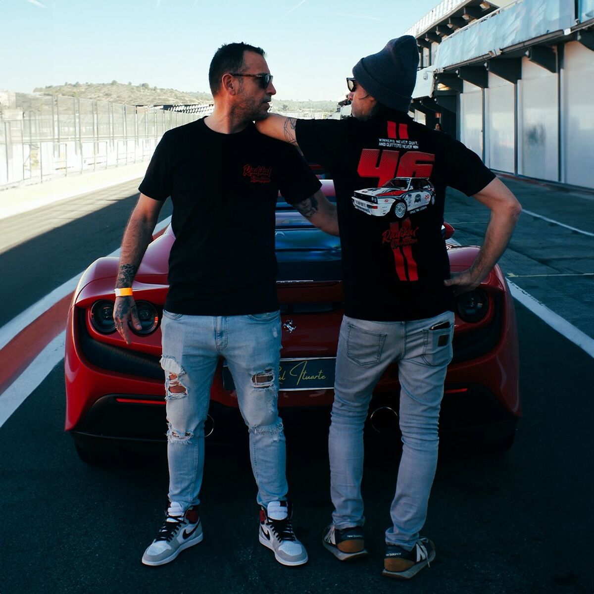 V4H6279E680D8F56574525B9EA4A169316DR6992077P3