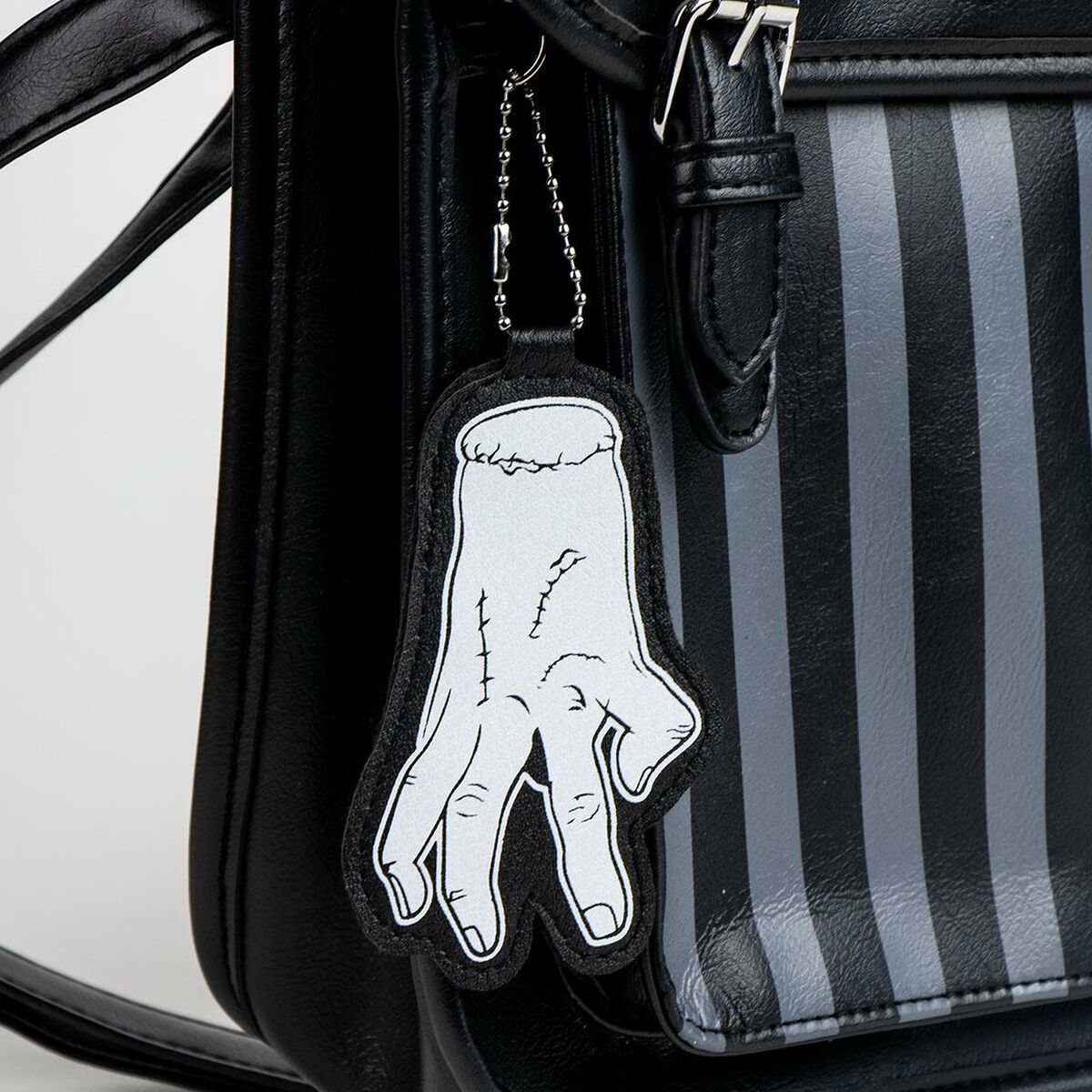 V3HE1DDC031BD9C68D4AFF5897D2E5D563DR5052903P3