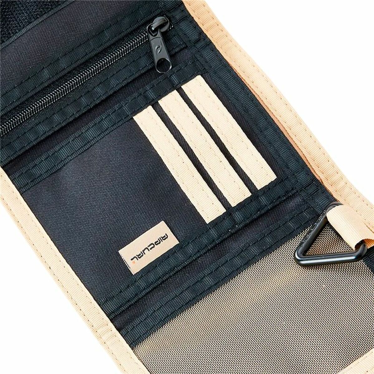 V3HAA0833CC7D6FB6B77D483786DB85ECFBR6051438P4